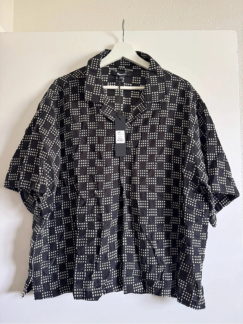 Fashion Nova Geometric Short Sleeve Shirt in Black & White NWT
